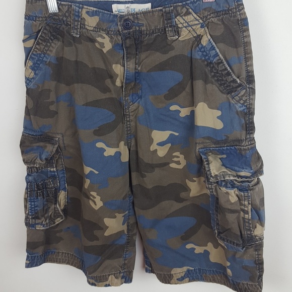 The Children's Place Camo Shorts - Picture 3 of 7